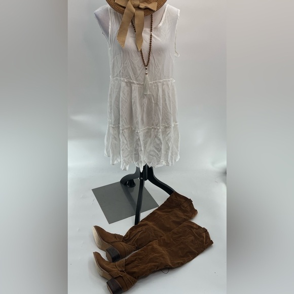 A-Line Midi White Dress with Ruffles & Cut-Out Back - Size L - Picture 4 of 7